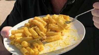 Carbonara fake al Parlamento Ue la battaglia finisce sul Telegraph. Lollobrigida In arrivo nuova legge