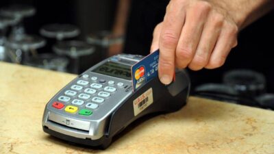 Collegamento cassa Pos obbligo dal 2026 i timori degli esercenti