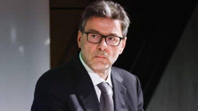 Manovra Giorgetti Massacrati su taglio Irpef ceto medio ma siamo nel giusto