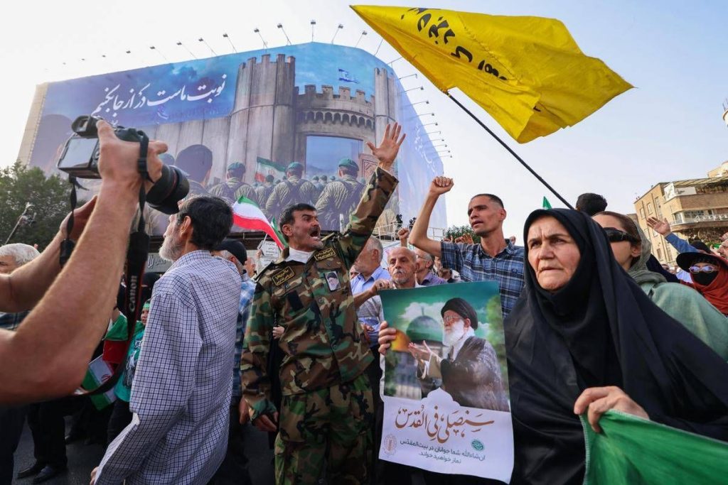 Attacco Usa a Iran, la risposta di Teheran a Trump: gli scenari