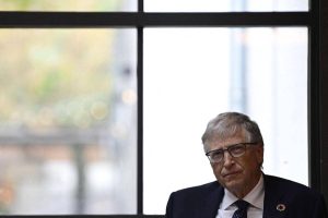 Bill Gates: “Moriranno più bambini, crisi globale creata da noi”