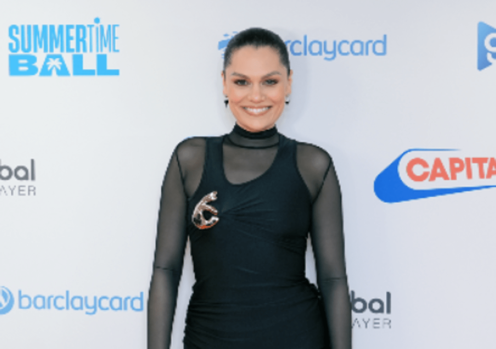 Jessie J operata per un cancro al seno: “Abbraccio chi sta vivendo un momento così difficile”