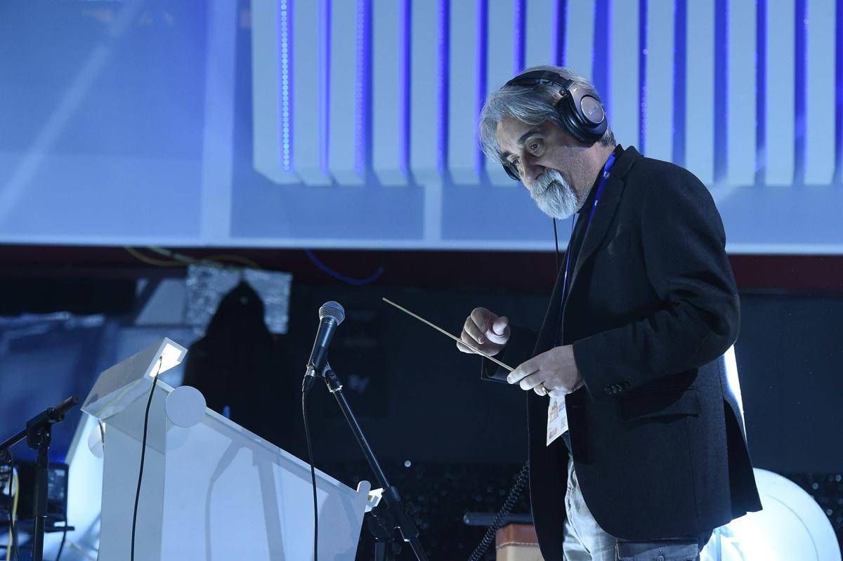 Addio a Peppe Vessicchio il Maestro per antonomasia tra Sanremo e tv