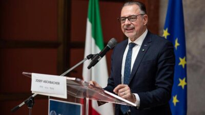 Aschbacher Esa Guida investimenti economia mare sempre piu interconnessi