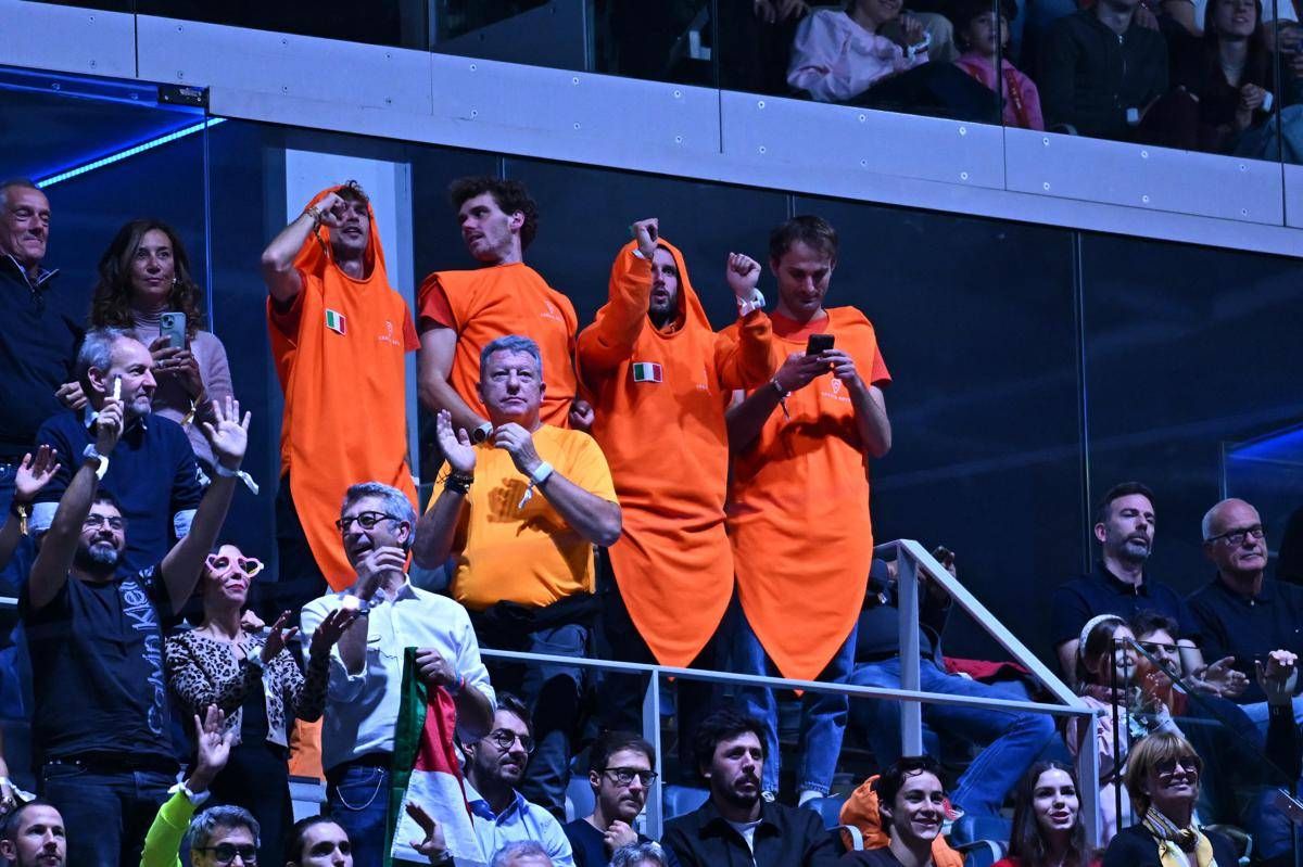 Atp Finals le follie dei tifosi 4mila euro per vedere la finale Sinner Alcaraz