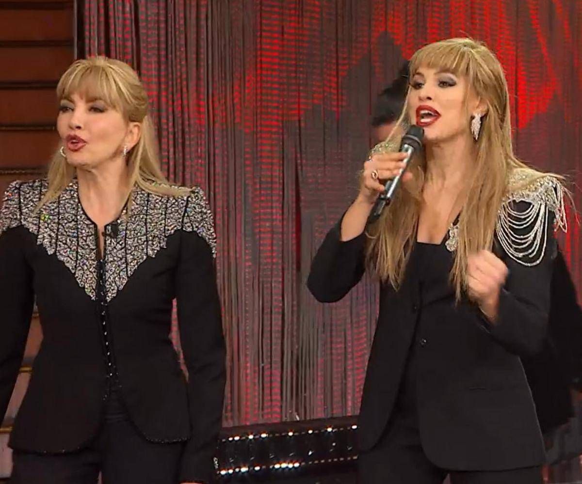 Ballando con le stelle Milly Carlucci scende in pista e balla con. Milly