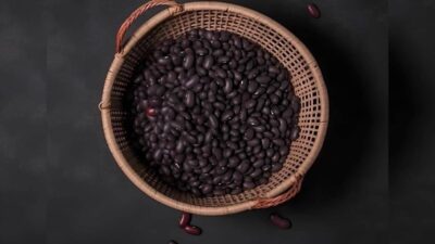 Capelli forti e pelle luminosa anche dinverno il segreto e in un legume