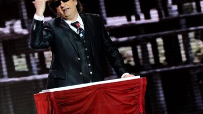 Cassazione Chiamare sindaco Cetto La Qualunque non significa diffamarlo