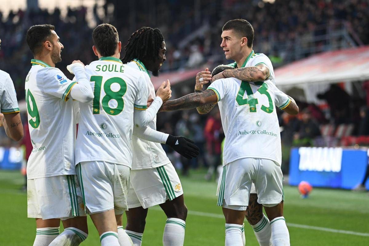 Cremonese Roma 1 3 tris giallorosso e vetta della classifica per Gasperini