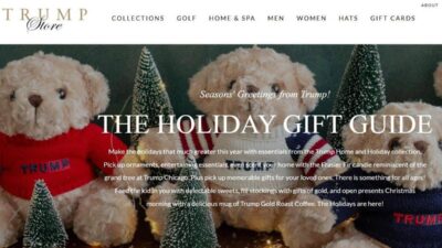 Dal maglione AmeriChristmas ai pigiami Trump lancia la sua collezione per feste