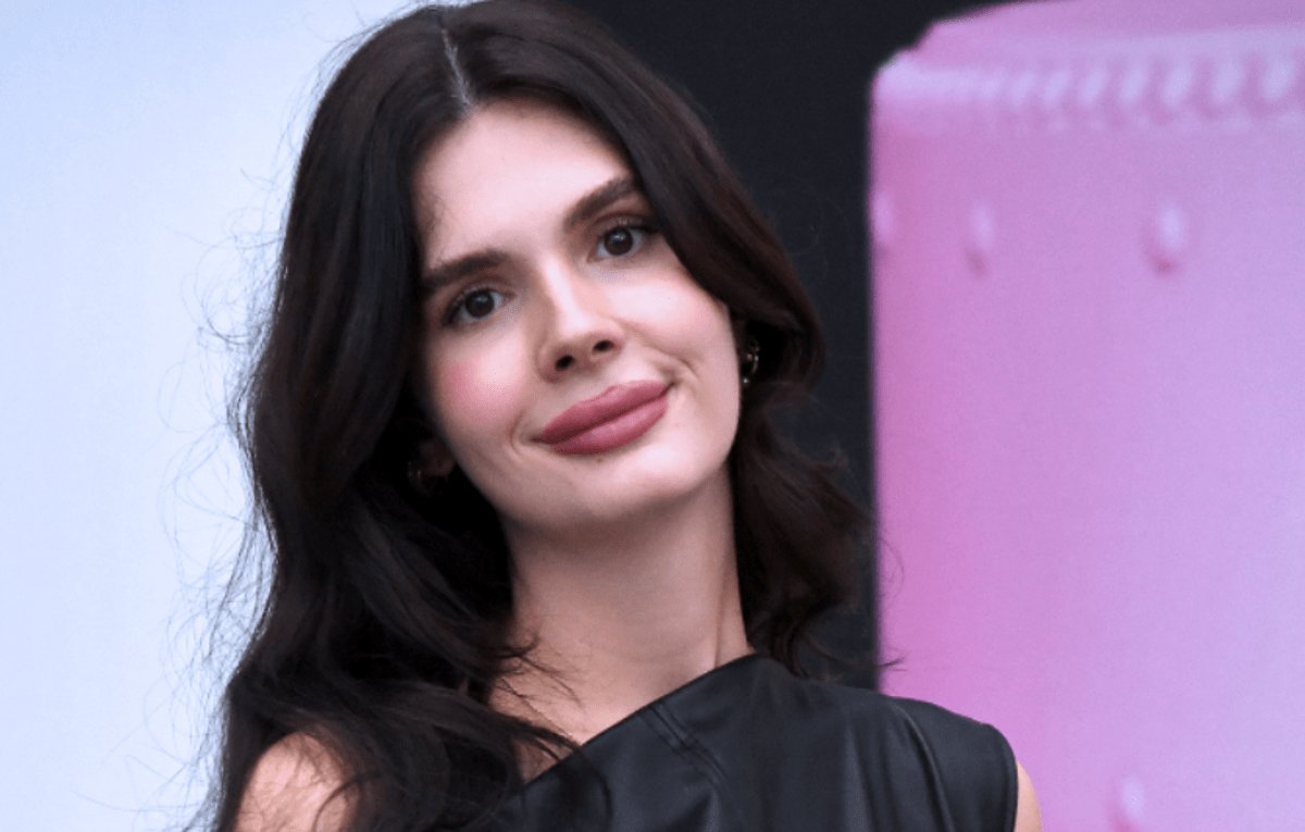 Evelina Sgarbi a Verissimo Preoccupata per la vita di mio padre. Denuncero per maltrattamenti