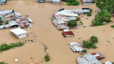 Filippine 14 milioni di persone evacuate a causa del super tifone Fung wong