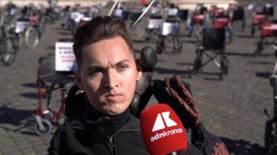 Fine vita Stoica scrittore e attivista Stato deve accompagnare alla vita non alla morte