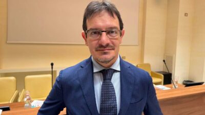 Finzi AstraRicerche Il 60 degli italiani favorevole al raddoppio del prezzo delle sigarette