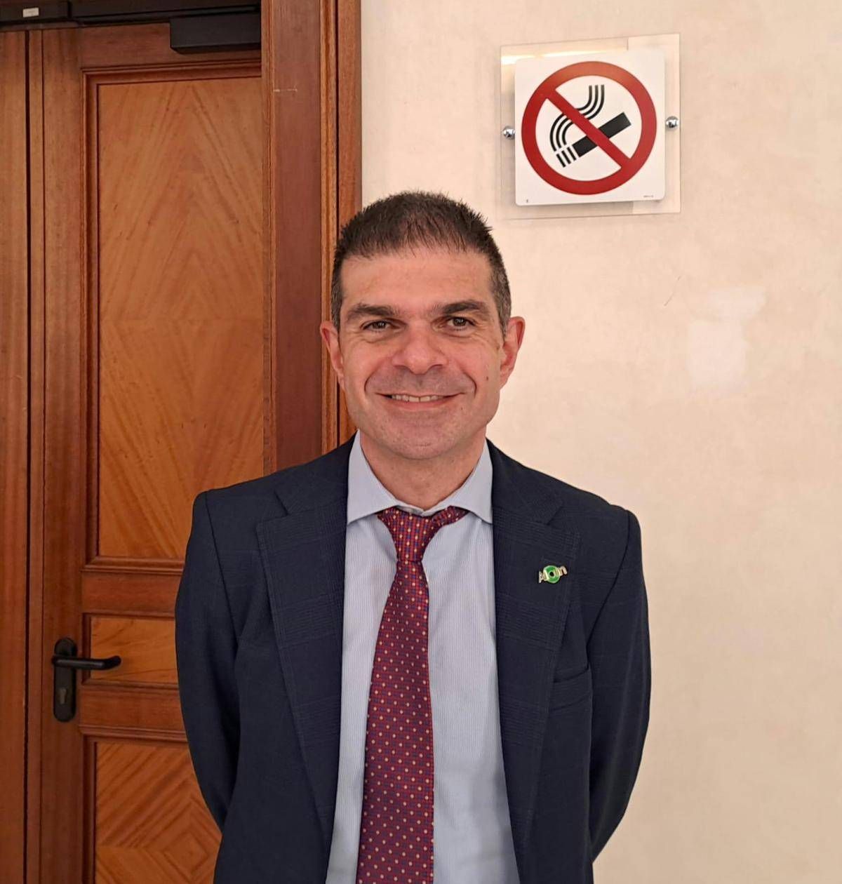 Fumo Di Maio Aiom con aumento prezzo sigarette piu soldi per Ssn e prevenzione