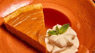 Il Giorno del Ringraziamento negli Hard Rock Cafe italiani Firenze Roma e Venezia tra tradizione gastronomica e musica live