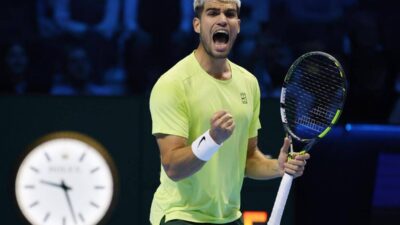 La Spagna vince in Davis Alcaraz esulta da casa. Poi il rimprovero Togli piedi dal tavolo