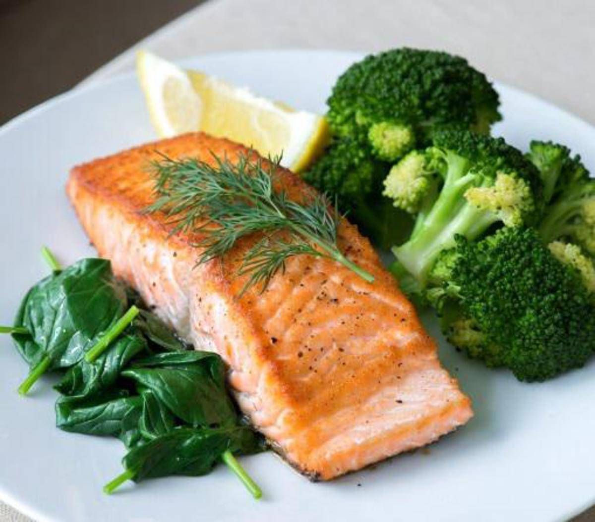 La dieta per il cervello 5 cibi che fanno bene alla testa