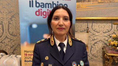 Polizia di stato Uso precoce smartphone espone bambini a reati e aggressioni