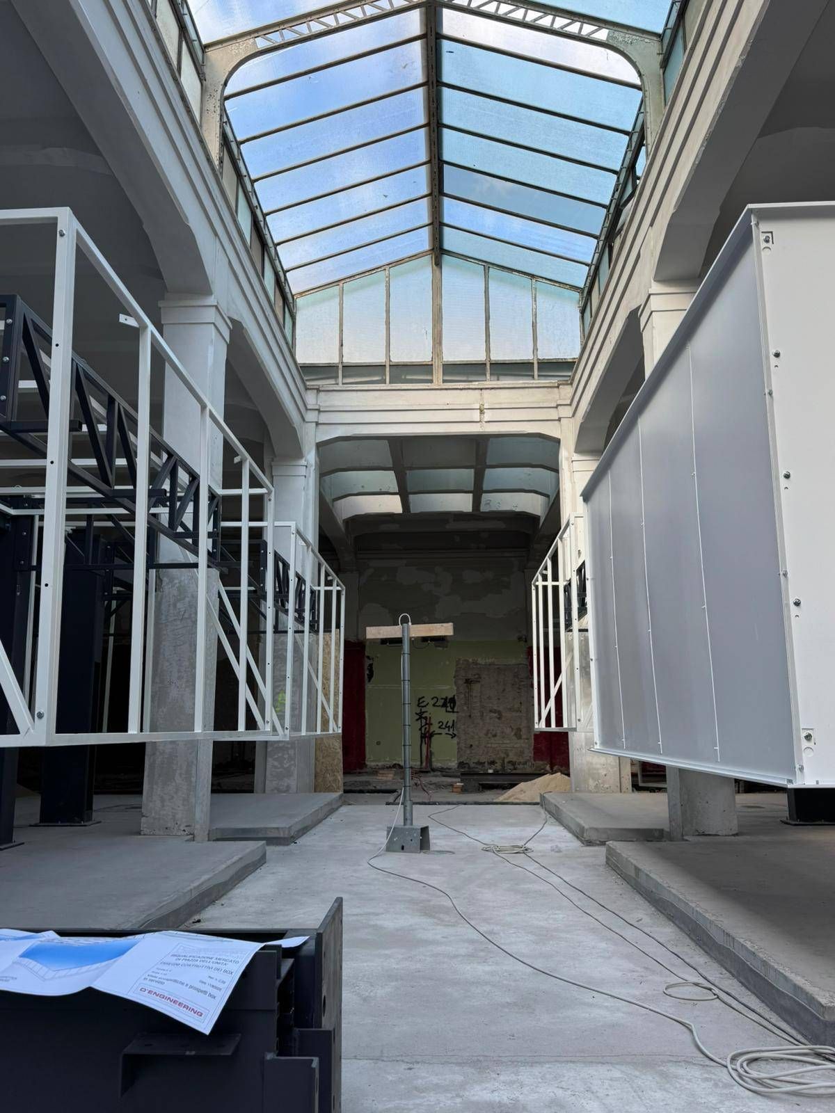 Proseguono lavori nuovo Mercato dellUnita a Prati arrivate le prime lanternenbsp