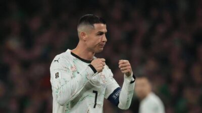 Ronaldo gomitata ed espulsione con Portogallo. E tifosi irlandesi lo sfottono