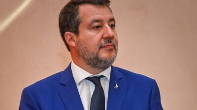 Salvini Fuori dalle palle immigrati che non rispettano tradizioni Italia