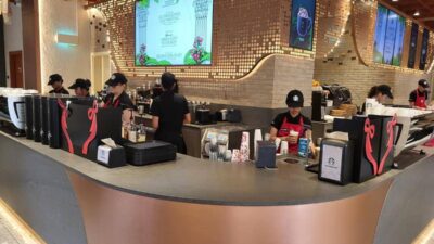 Starbucks Percassi 1° anniversario apertura unico Flagship Store in Italia in P.zza S. Silvestro
