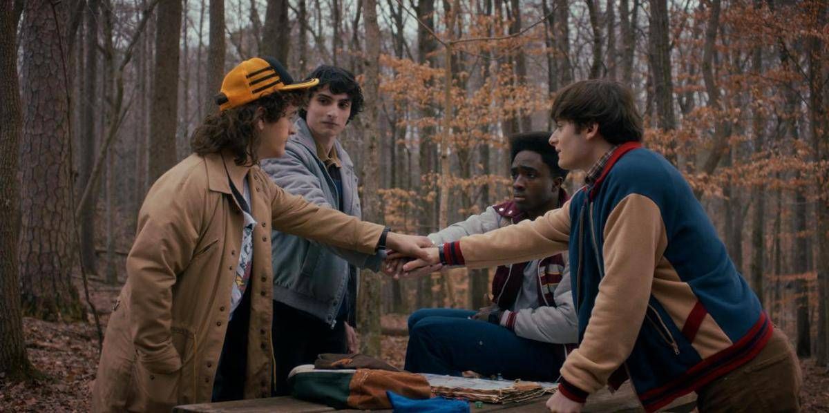 Stranger Things e ora del gran finale. Il cast Leredita della serie e la magia dellinfanzia