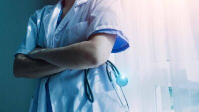 Stretta sui migranti in Uk fino a 50mila infermieri potrebbero lasciare il Paese