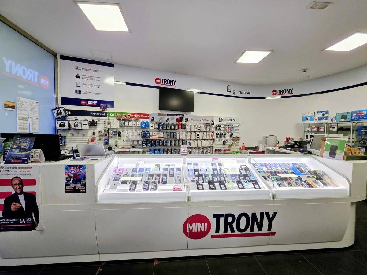 Trony inaugura un nuovo punto vendita Mini Trony a Sava TA