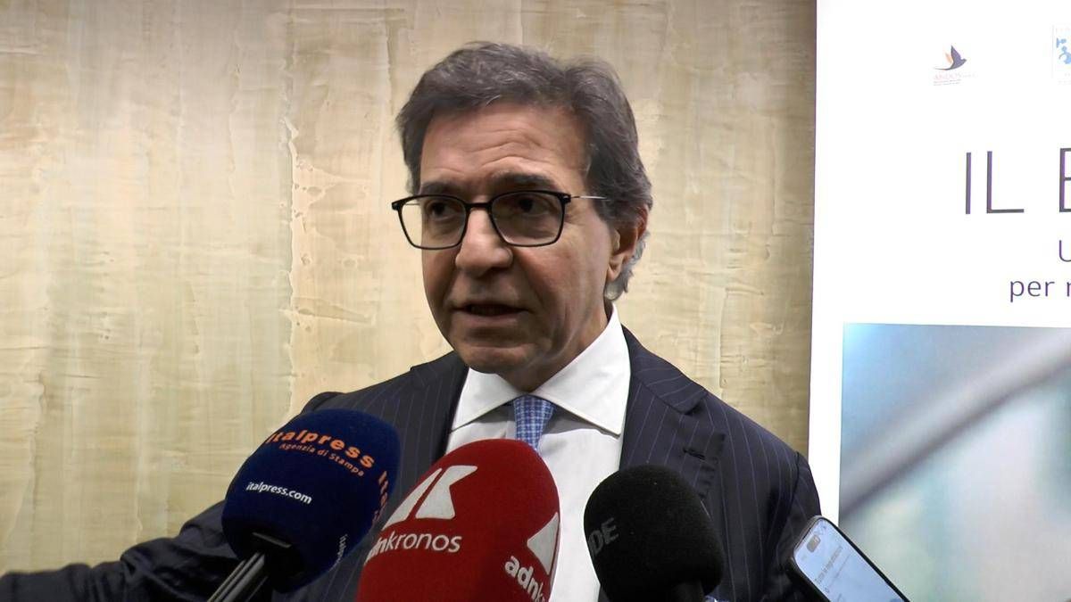 Tumori De Laurentiis Non ce un solo cancro ma molte malattie carta identita va definita subito