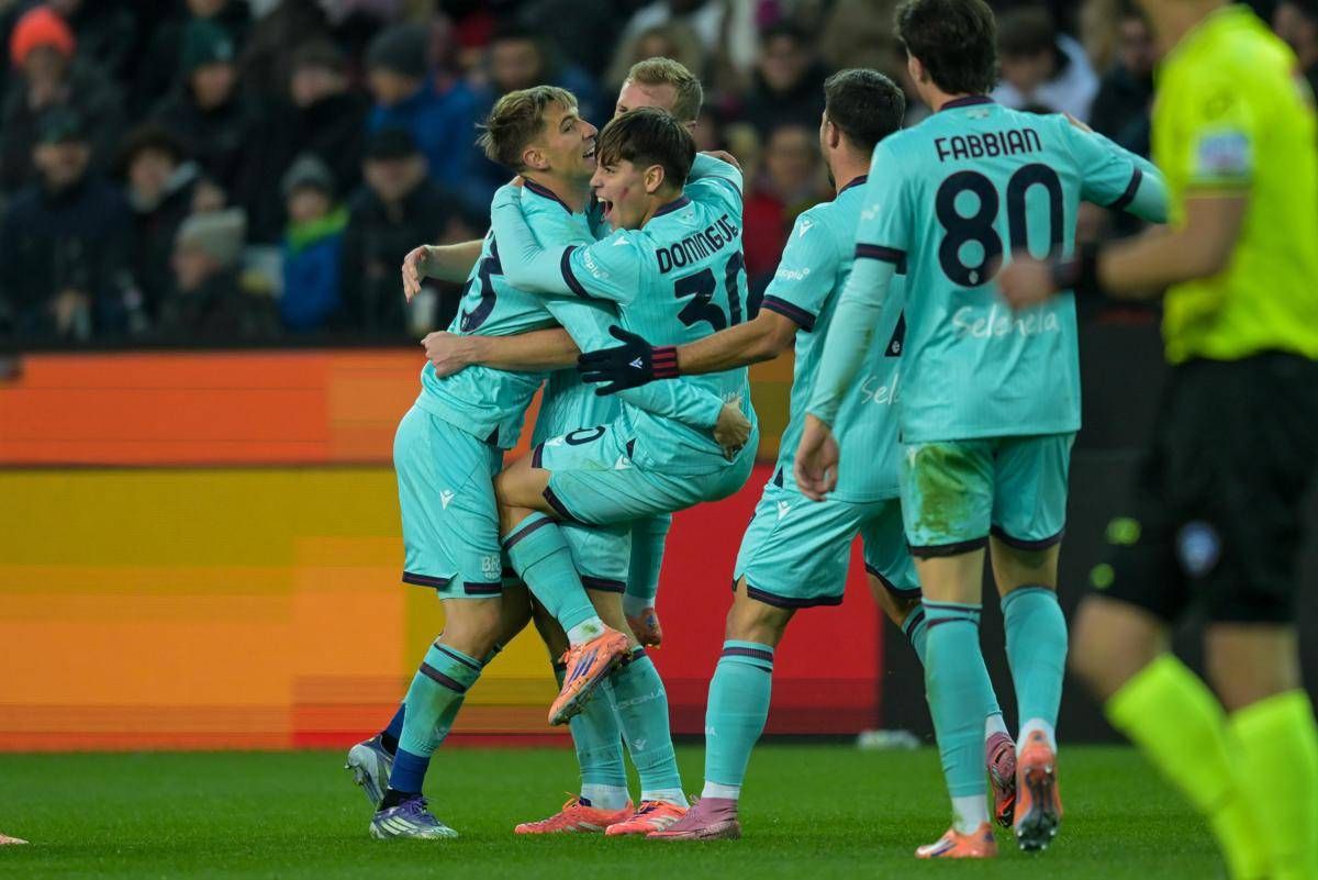 Udinese Bologna 0 3 rossoblu primi in classifica con Inter e Roma