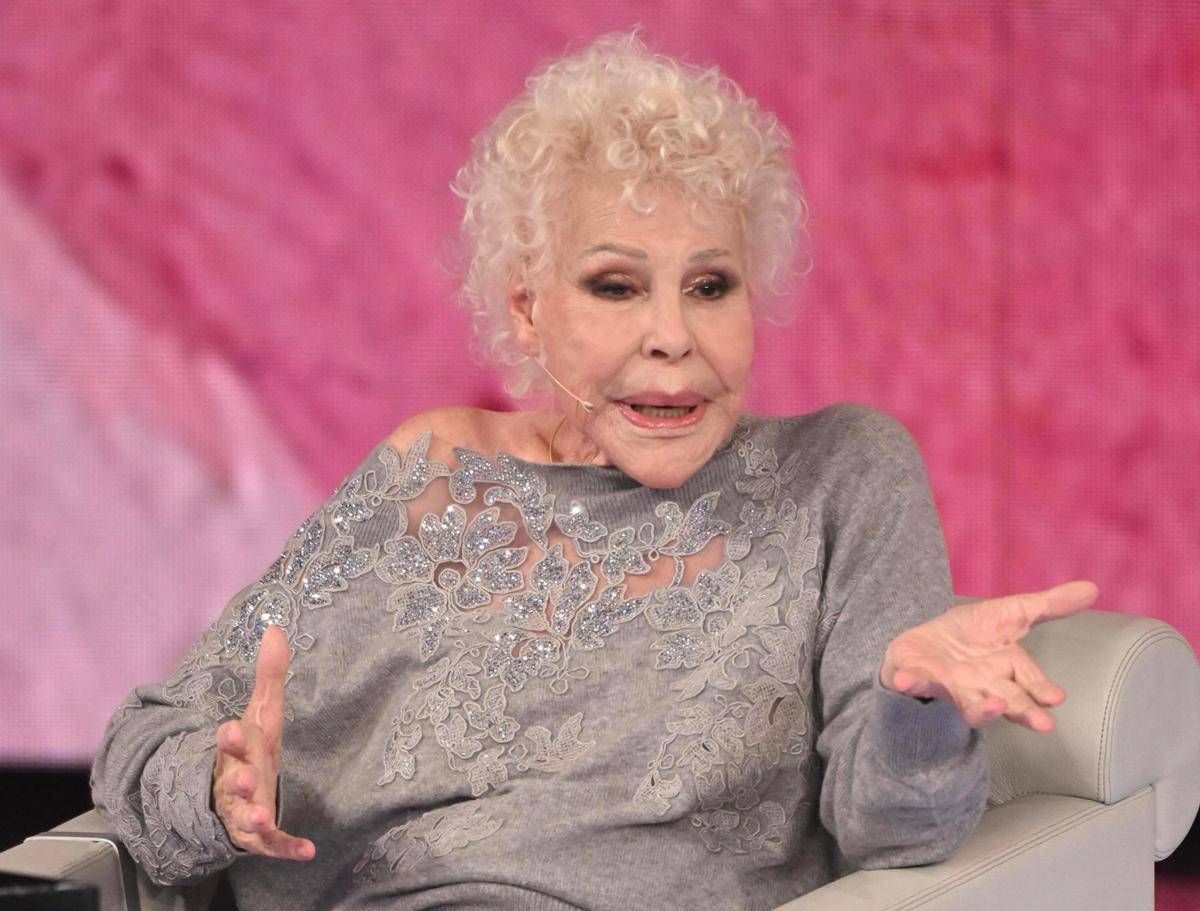 Vanoni camera ardente domani e lunedi al Piccolo Teatro Grassi di Milano